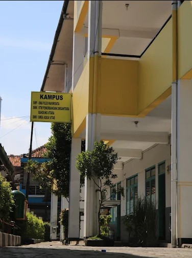Puisi SMK Aquavitae